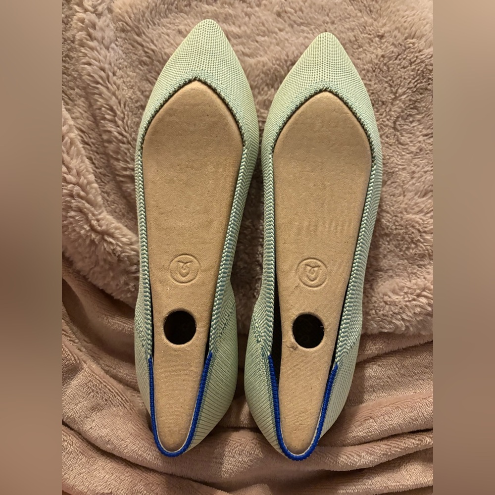 BNIB Mint point Rothy’s, size 10